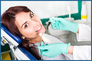 Oral hygiene and proper teeth cleaning